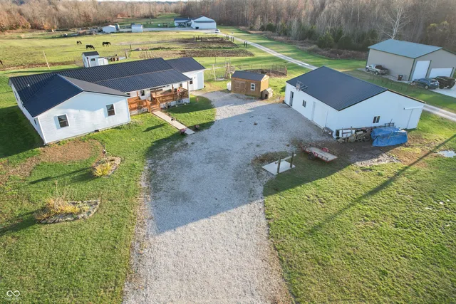 $283,900 | 6255 East County Road 850 North, North Vernon, IN 47265