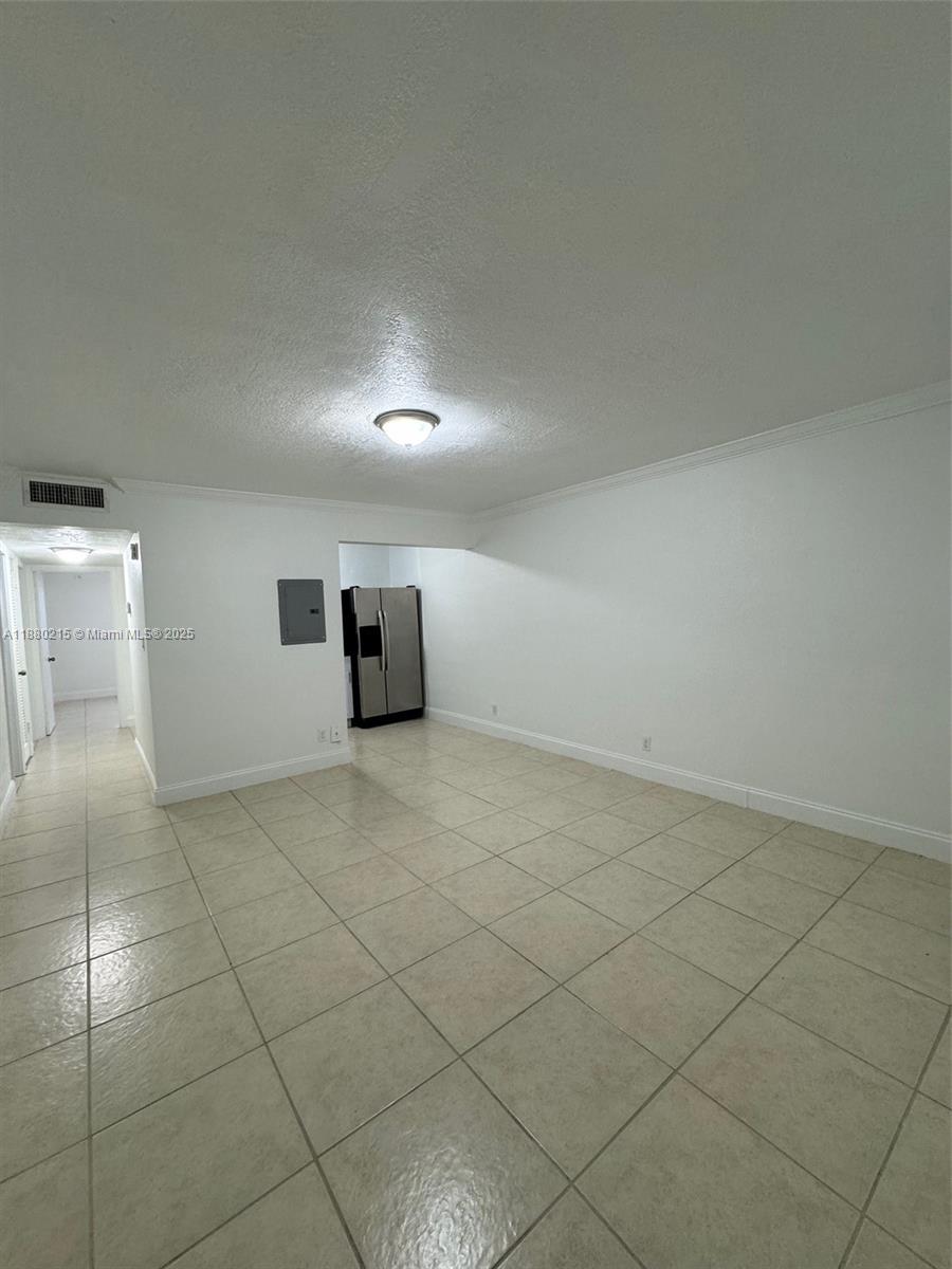 11195 Southwest 1st Street, Unit 314 Sweetwater, FL 33174 - Photo 4 of 21