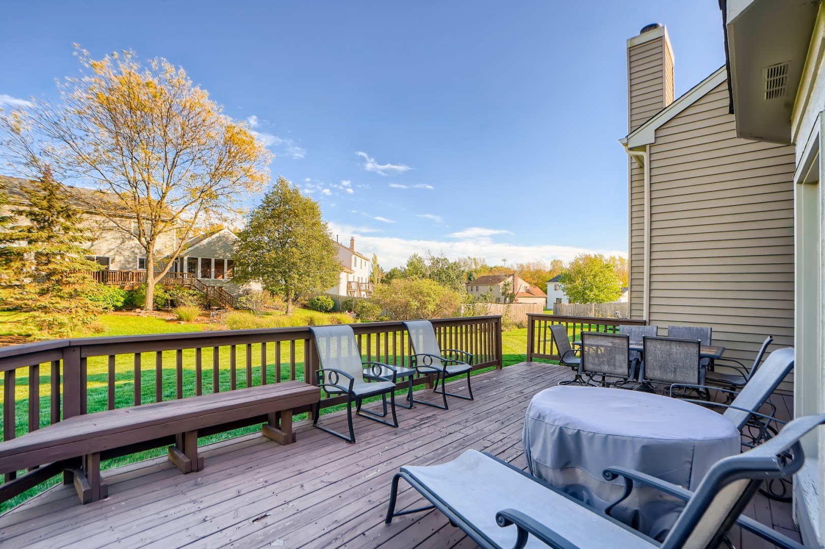 1083 Sumner Circle Gurnee, IL 60031 - Photo 5 of 27 a view of a balcony with chairs