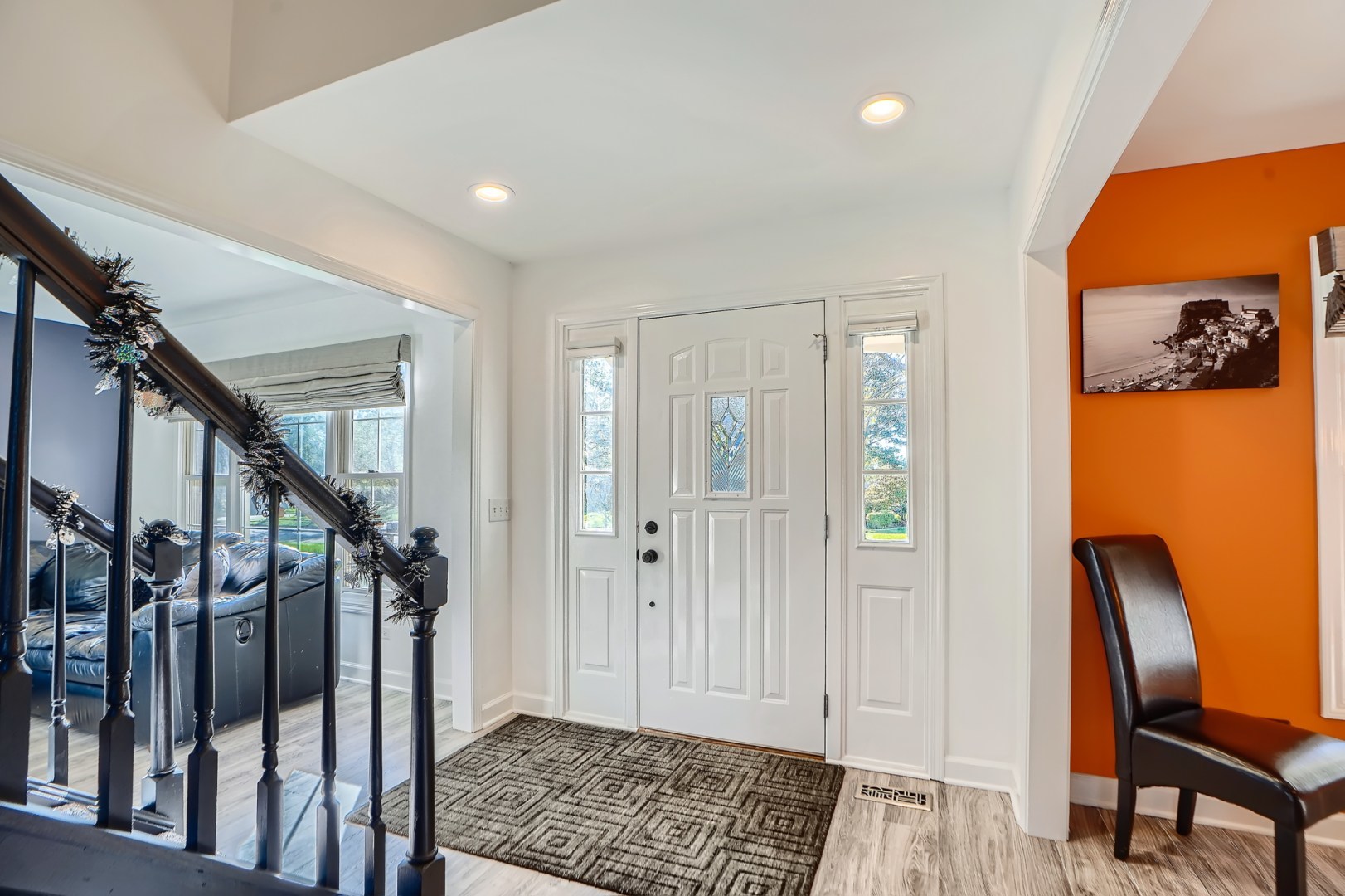 1083 Sumner Circle Gurnee, IL 60031 - Photo 6 of 27 a view of an entryway with a rug