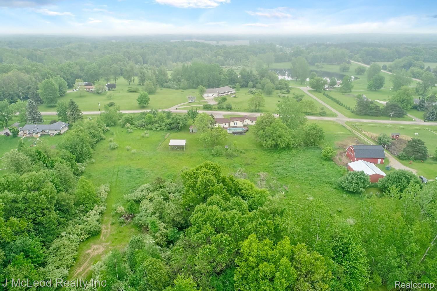3815 Scholtz Road Lapeer, MI 48446 - Photo 39 of 44 3815 Scholtz Lapeer48446-39.jpg