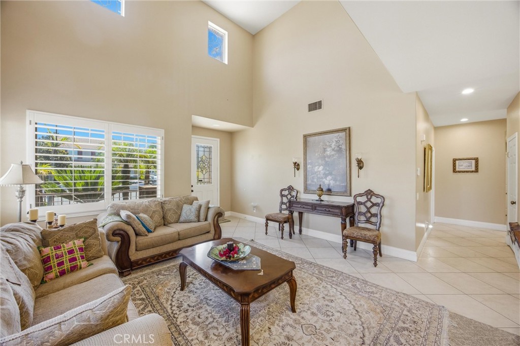 8319 Daisy Lane Riverside, CA 92508 - Photo 8 of 53