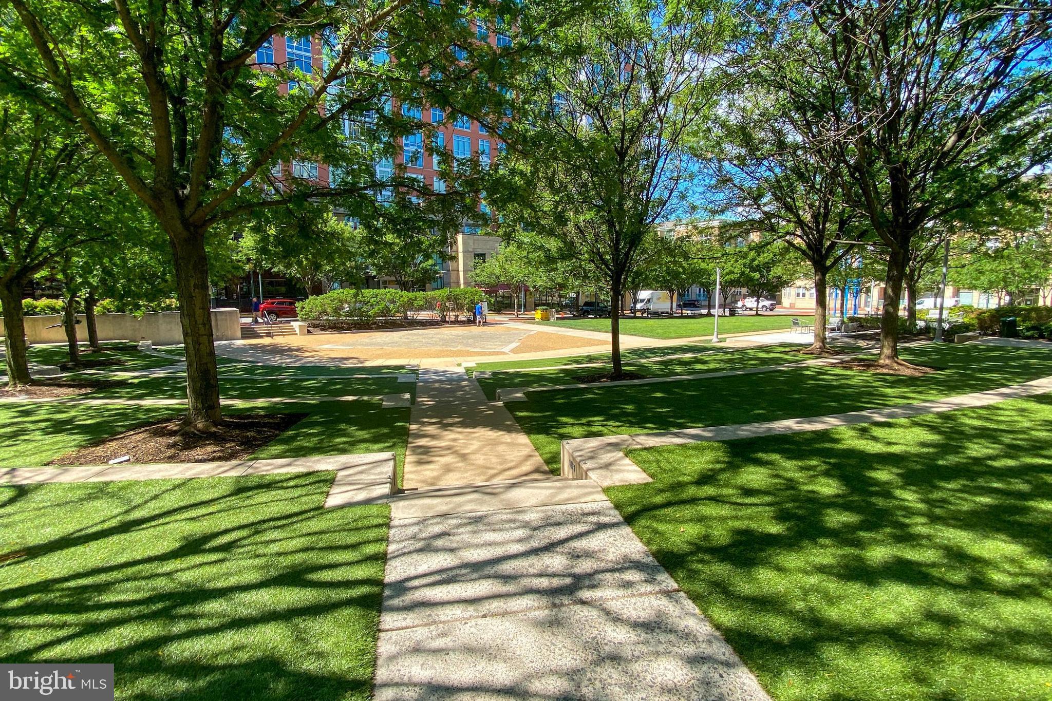 1498 Roundleaf Court Reston, VA 20190 - Photo 57 of 62