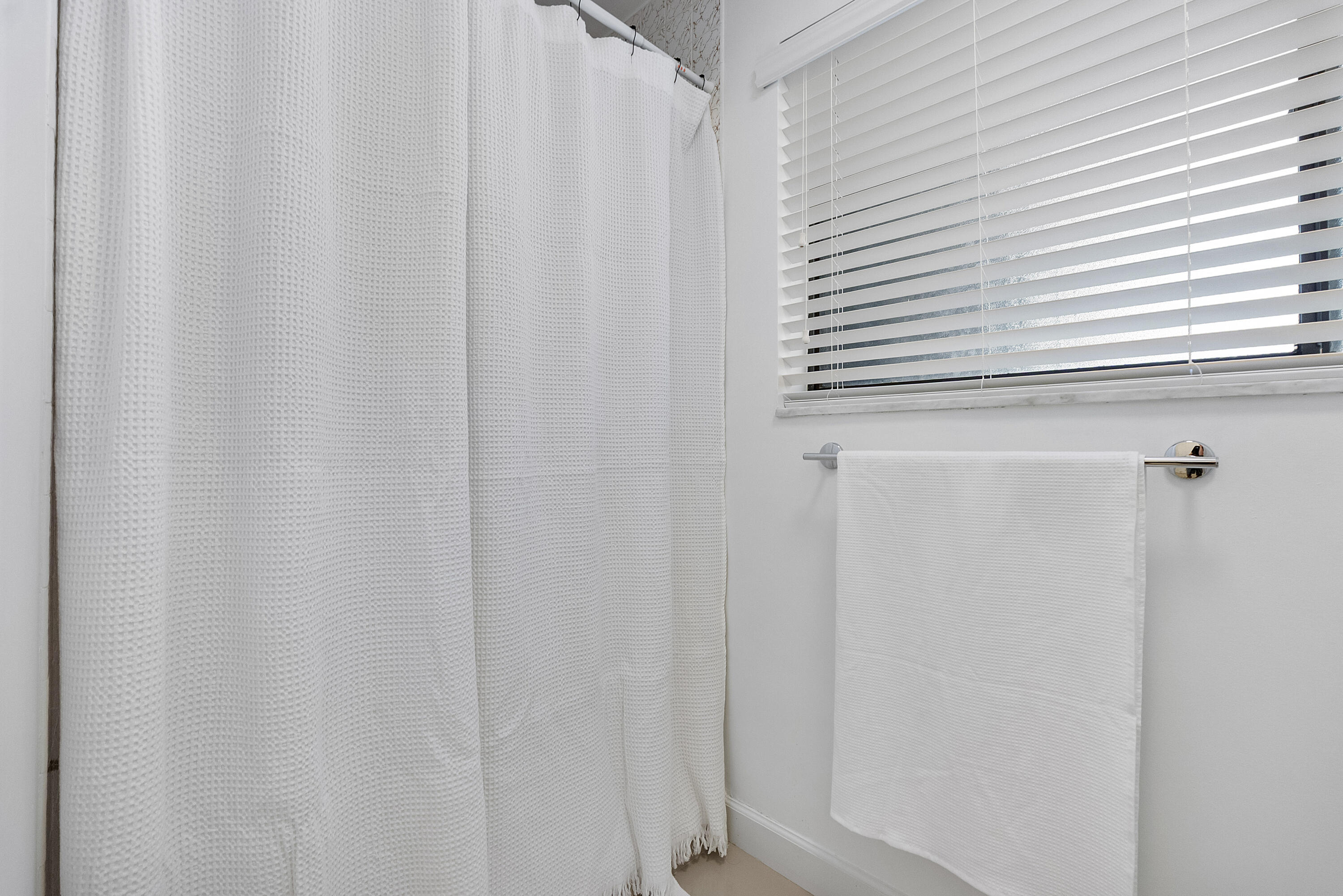 9717 North New River Canal Road, Unit 409 Plantation, FL 33324 - Photo 29 of 50 9717 N New River Canal Rd_011