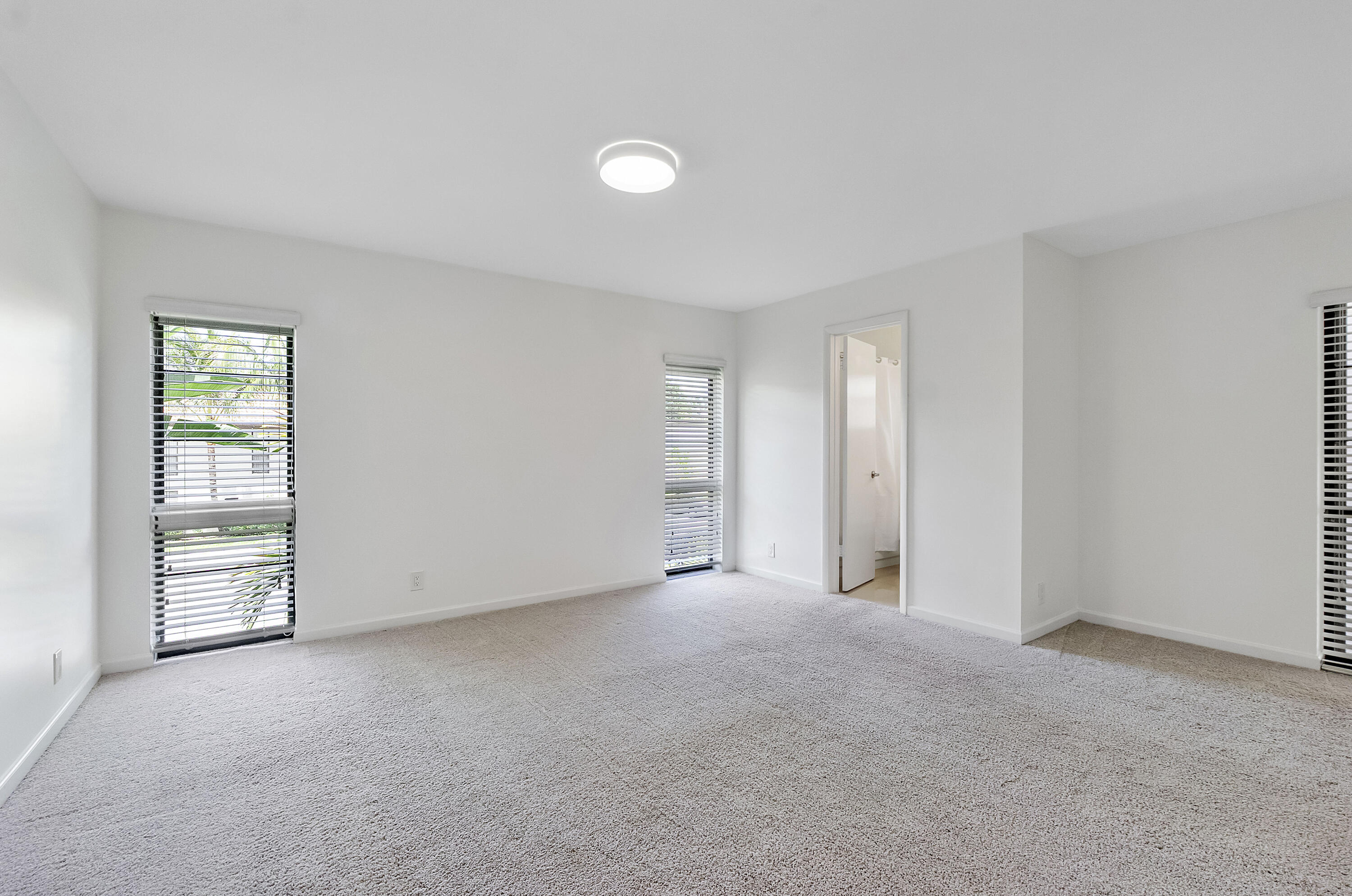 9717 North New River Canal Road, Unit 409 Plantation, FL 33324 - Photo 32 of 50 9717 N New River Canal Rd_004