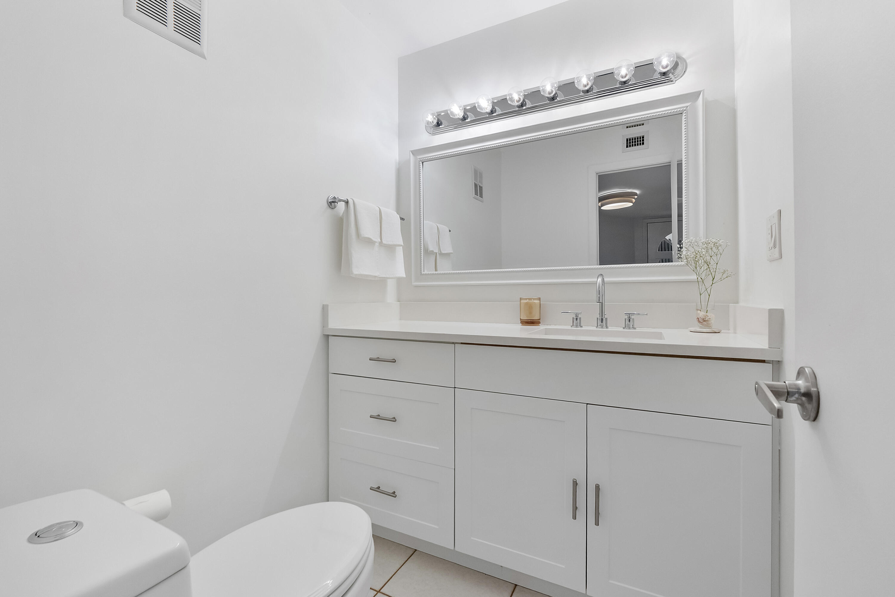 9717 North New River Canal Road, Unit 409 Plantation, FL 33324 - Photo 37 of 50 9717 N New River Canal Rd_026