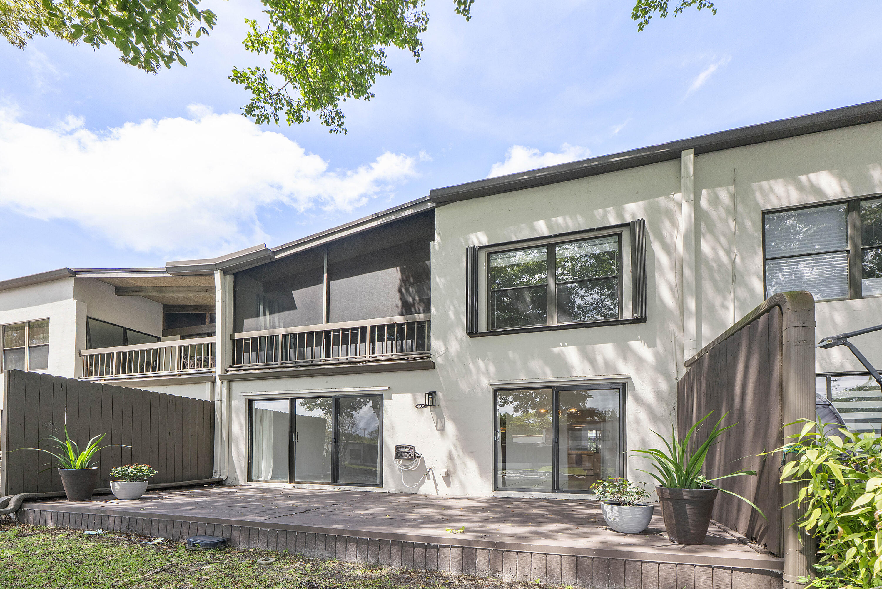 9717 North New River Canal Road, Unit 409 Plantation, FL 33324 - Photo 44 of 50 9717 N New River Canal Rd_049