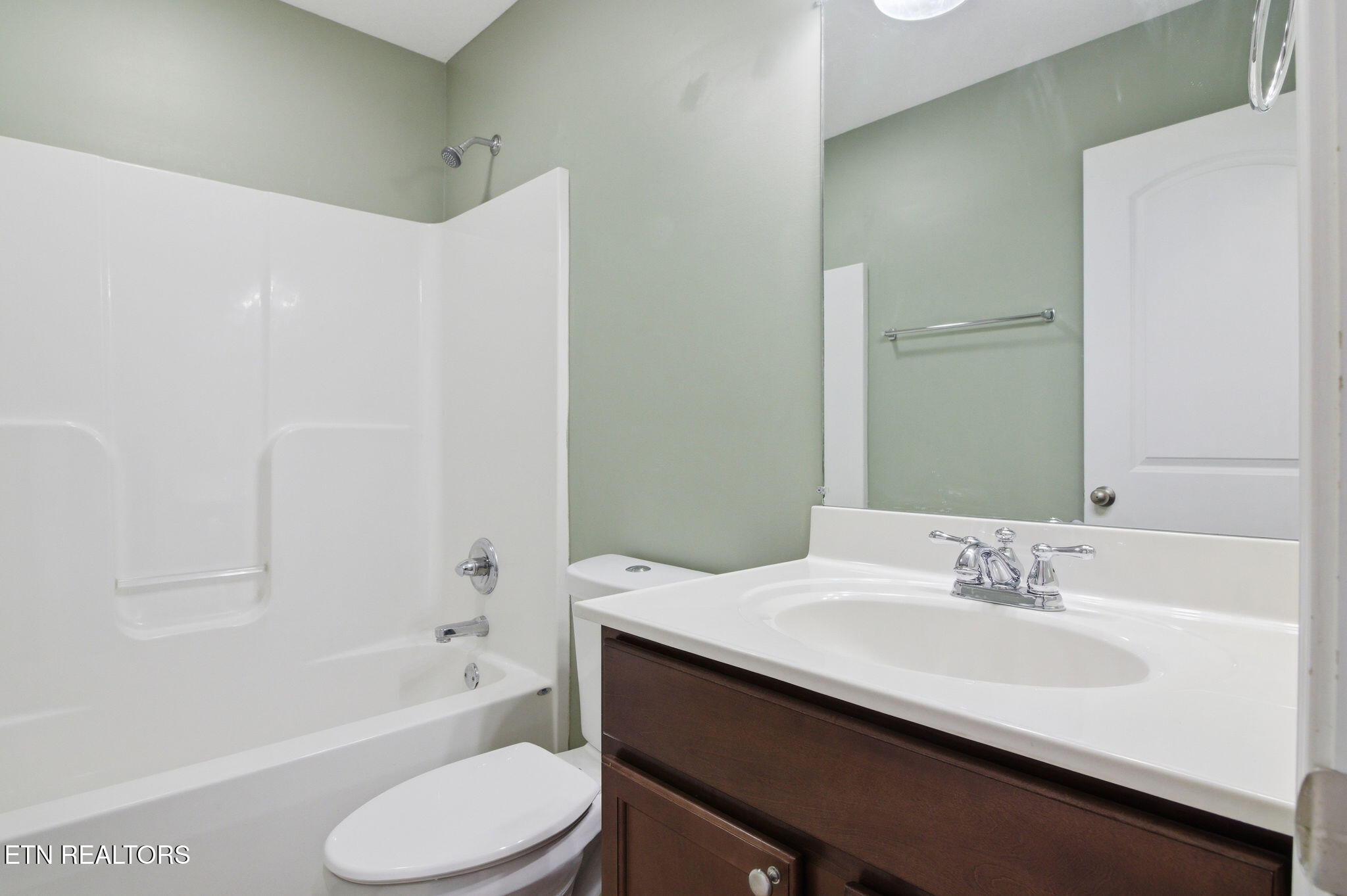 7812 Edwards Pl Boulevard Corryton, TN 37721 - Photo 15 of 33 7-web-or-mls-DZ3A8144