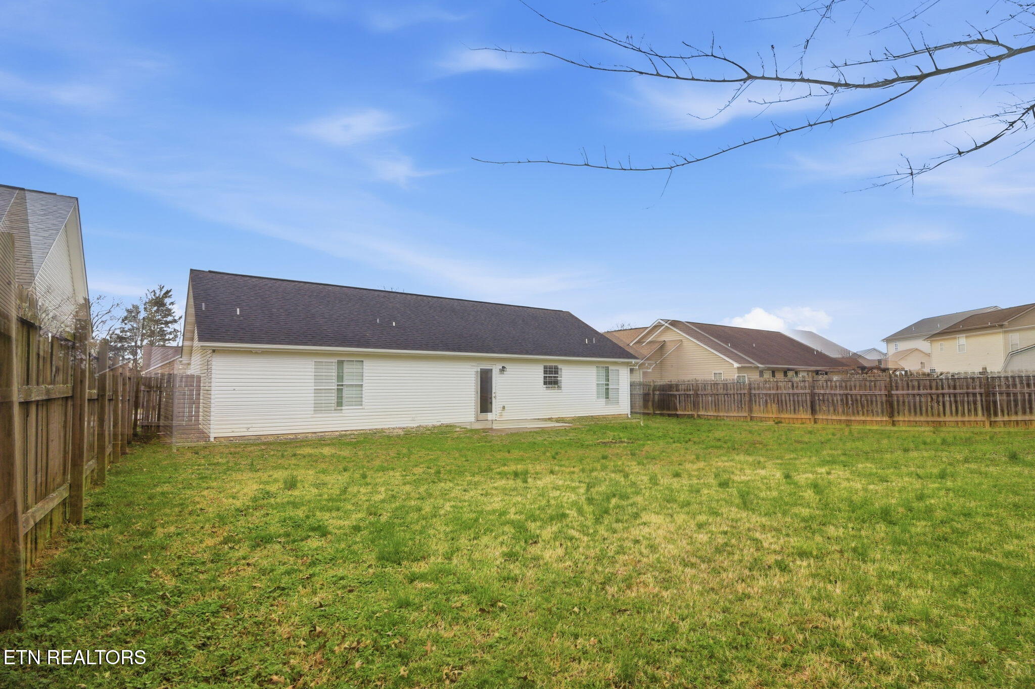 7812 Edwards Pl Boulevard Corryton, TN 37721 - Photo 6 of 33 21-web-or-mls-DZ3A8212