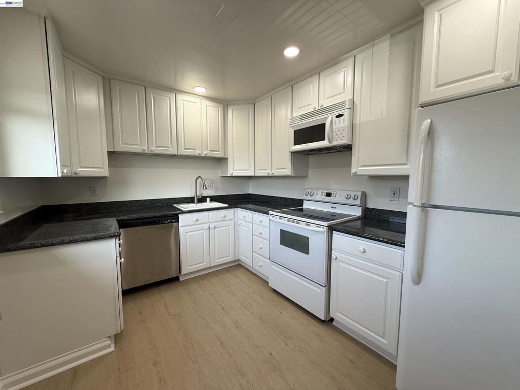 1330 Mt Pisgah Road Walnut Creek, CA 94596 - Photo 3 of 11