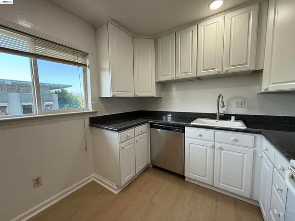 $2,095 | 1330 Mt Pisgah Road, Walnut Creek, CA 94596