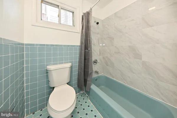 $1,700 | 652 Penn Street, Perth Amboy, NJ 08861