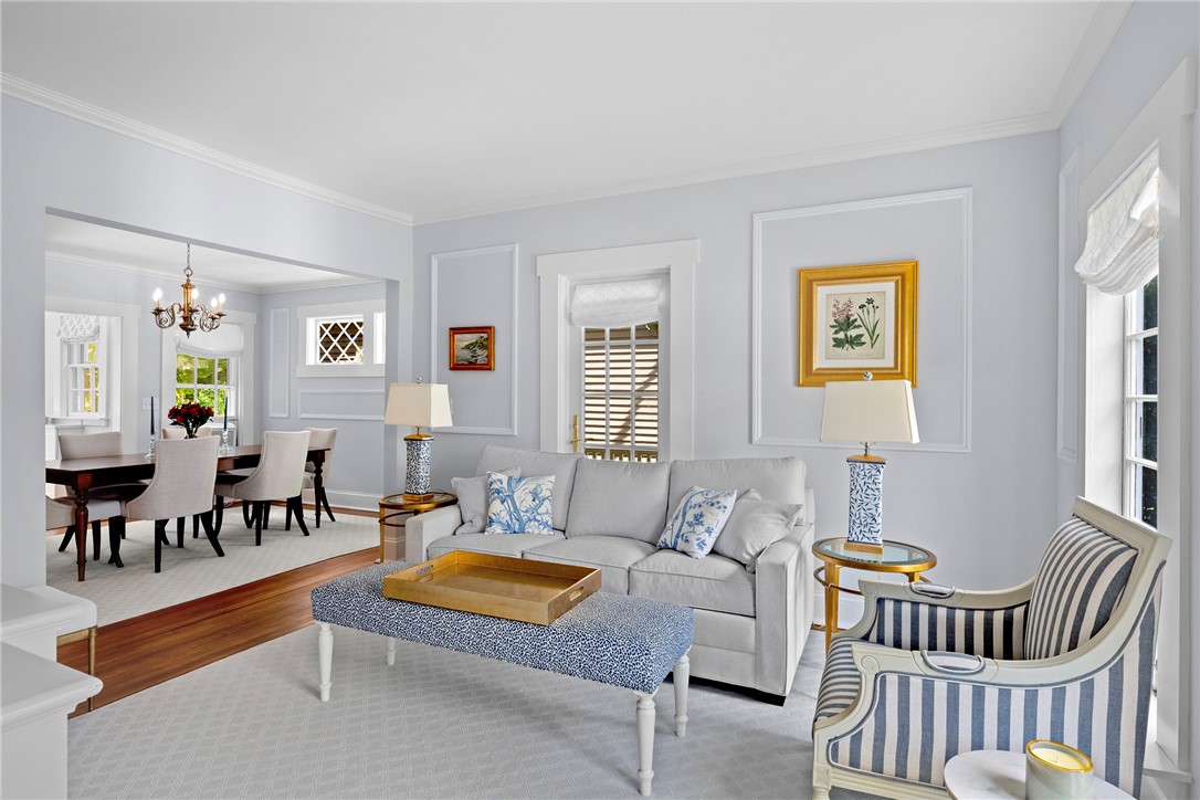 5 Pell Street Newport, RI 02840 - Photo 3 of 44