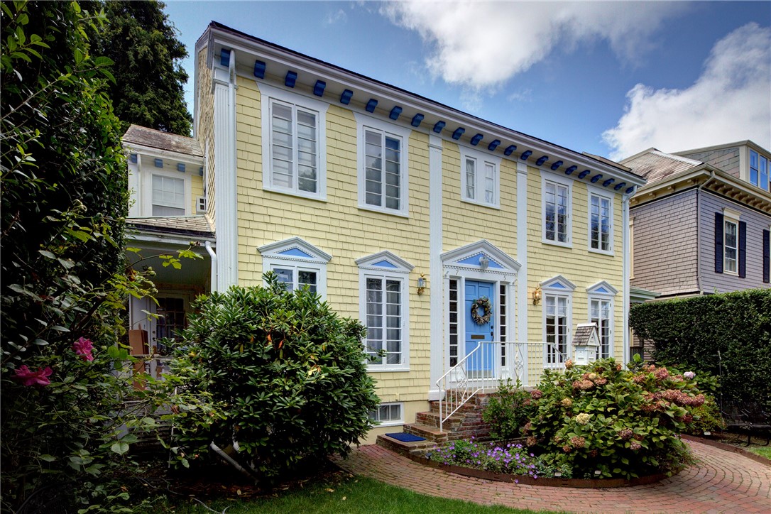 5 Pell Street Newport, RI 02840 - Photo 37 of 44