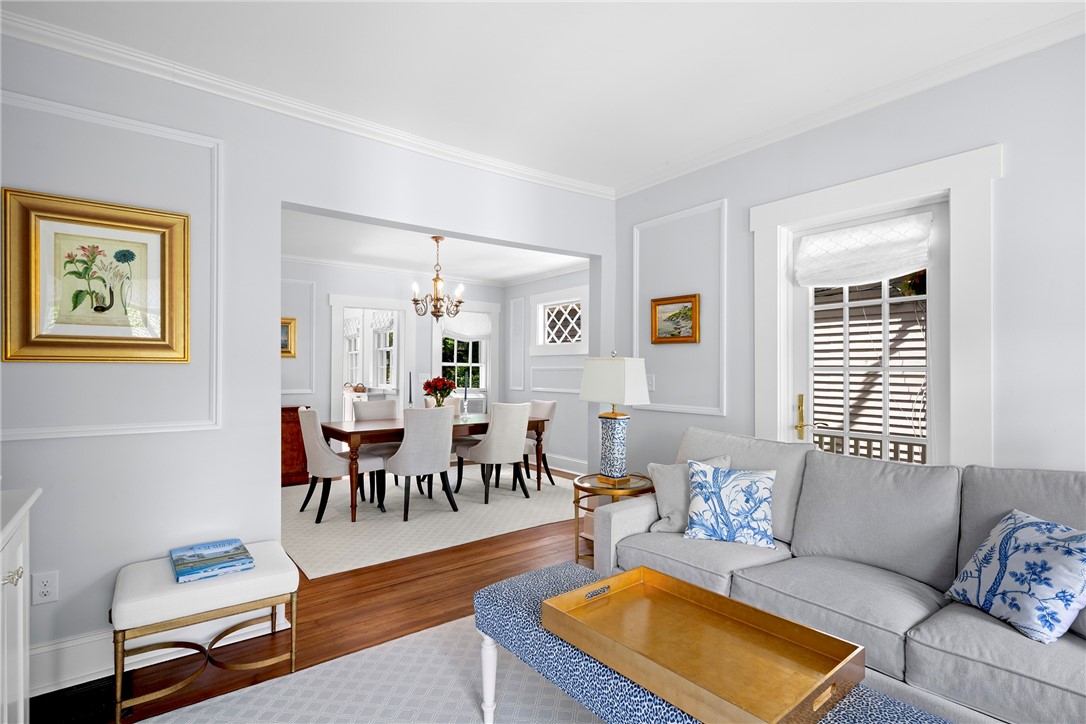 5 Pell Street Newport, RI 02840 - Photo 4 of 44