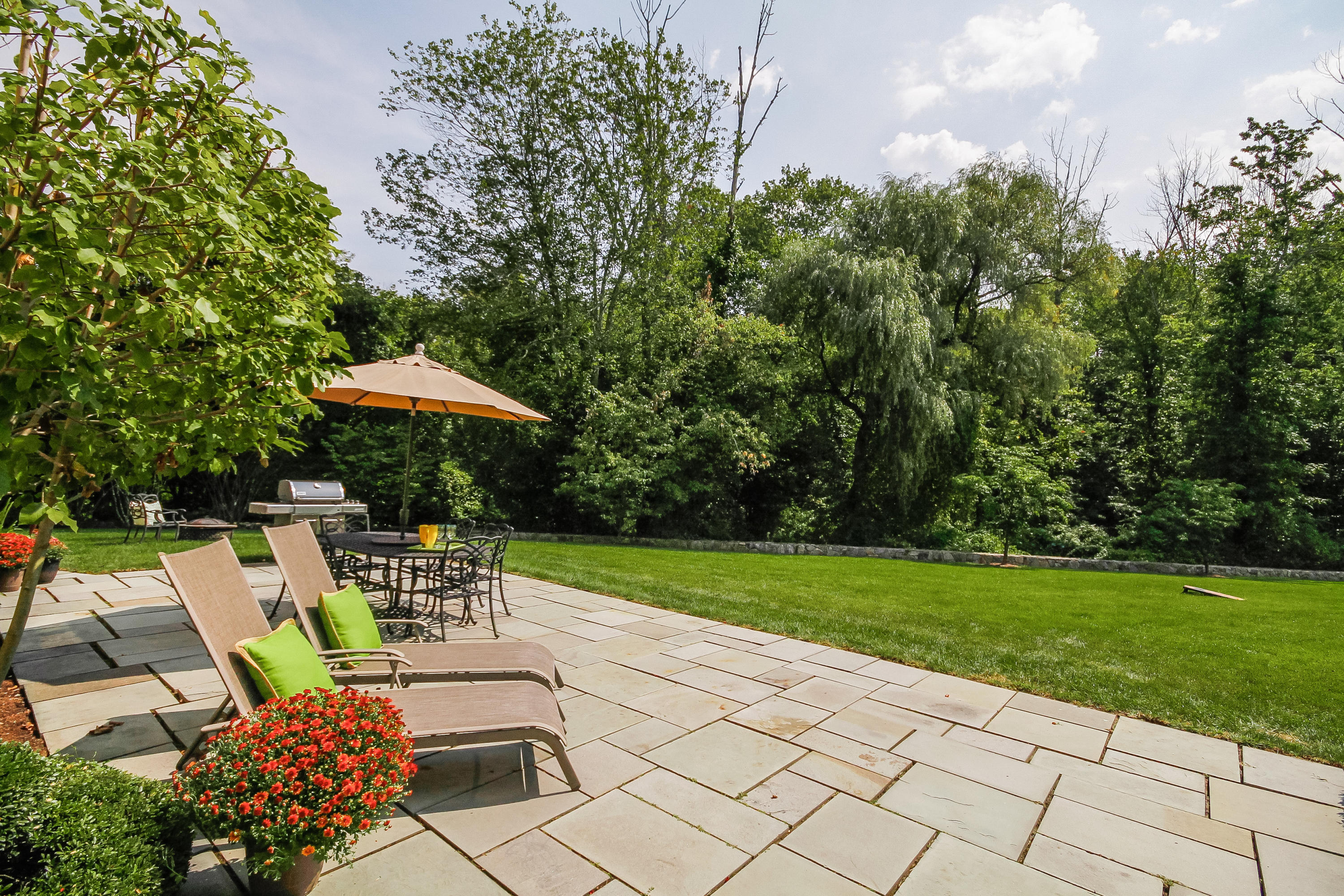 481 Silvermine Road New Canaan, CT 06840 - Photo 34 of 41 Terrace