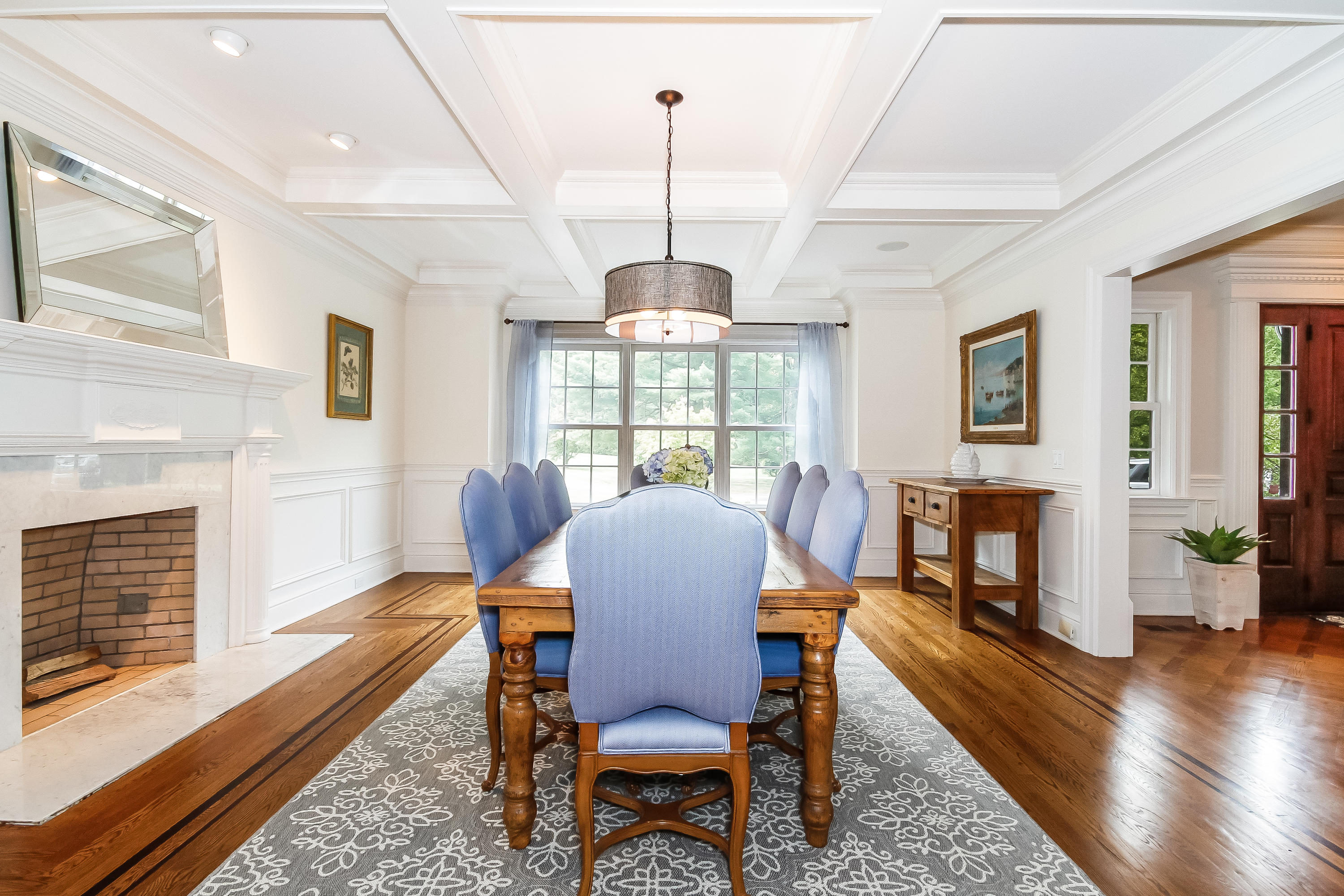 481 Silvermine Road New Canaan, CT 06840 - Photo 8 of 41 Dining Room