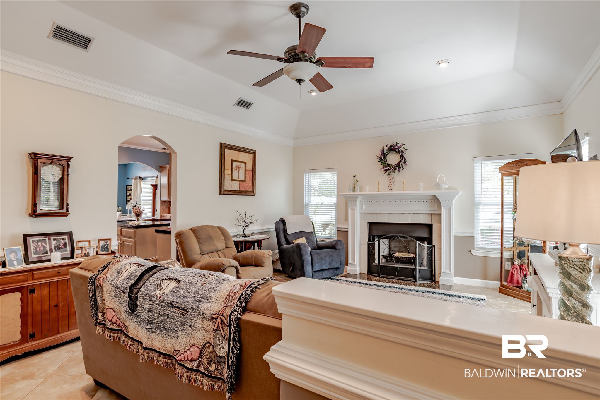 102 Creekside Drive Daphne, AL 36526 - Photo 7 of 34