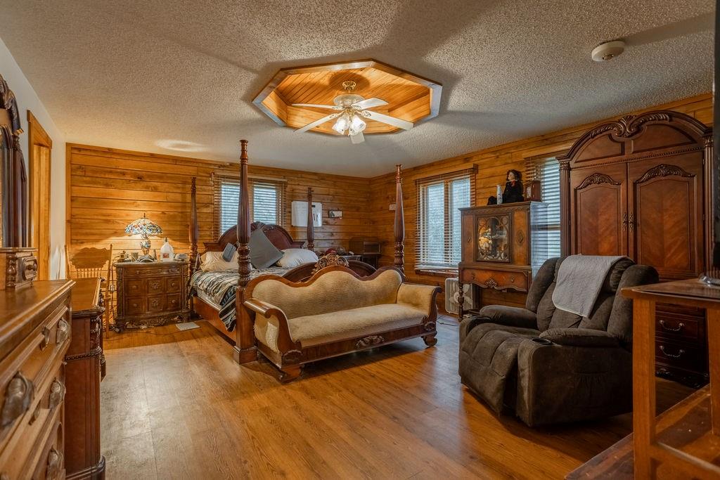 6030 Southeast 740 Pvt Road Collins, MO 64738 - Photo 10 of 64 Gallery Image 10