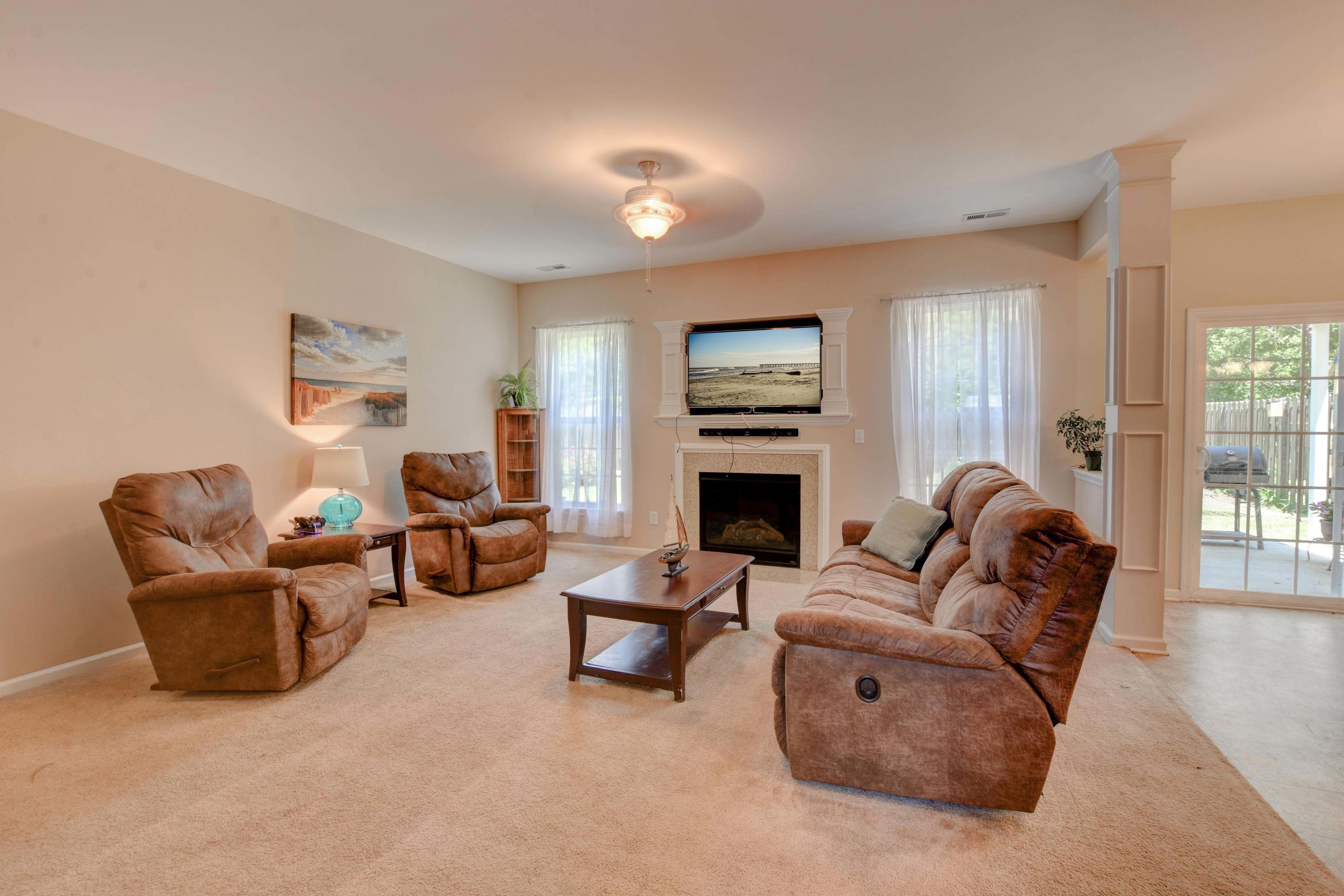 1217 Cosmos Road Summerville, SC 29483 - Photo 12 of 37 18 (7)