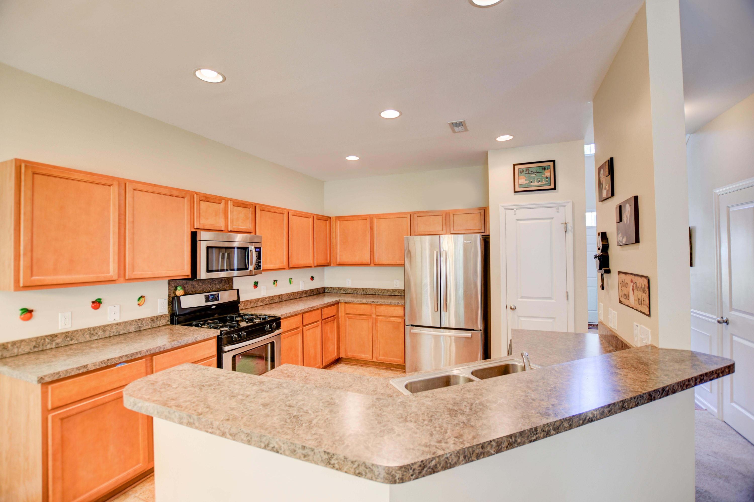 1217 Cosmos Road Summerville, SC 29483 - Photo 5 of 37 7 (10)
