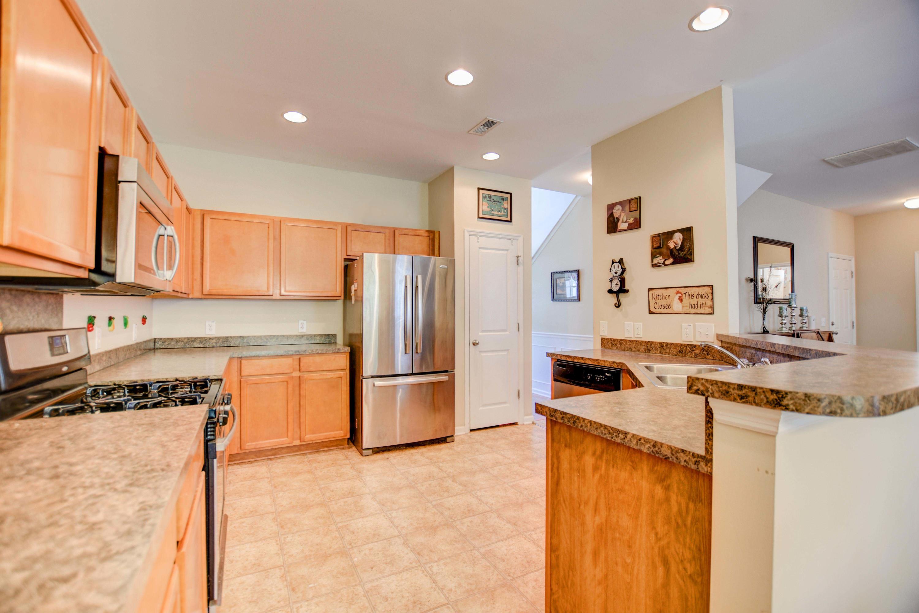 1217 Cosmos Road Summerville, SC 29483 - Photo 6 of 37 6 (11)