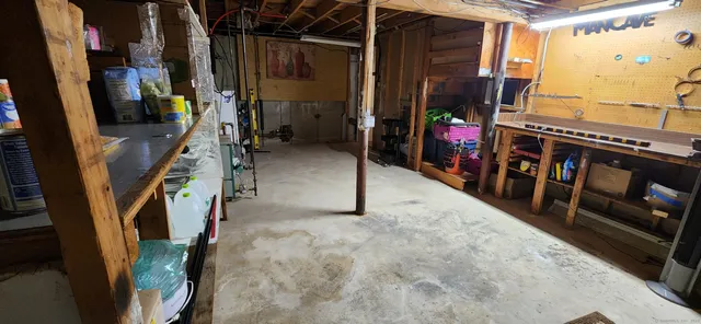 $469,900 | 91 Highview Drive, Rocky Hill, CT 06067