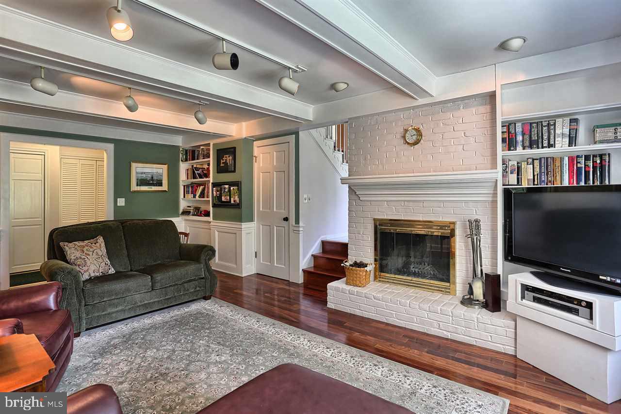 804 Riverview Road Lemoyne, PA 17043 - Photo 12 of 25 Gallery Image 12