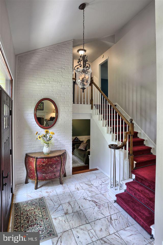 804 Riverview Road Lemoyne, PA 17043 - Photo 6 of 25 Gallery Image 6