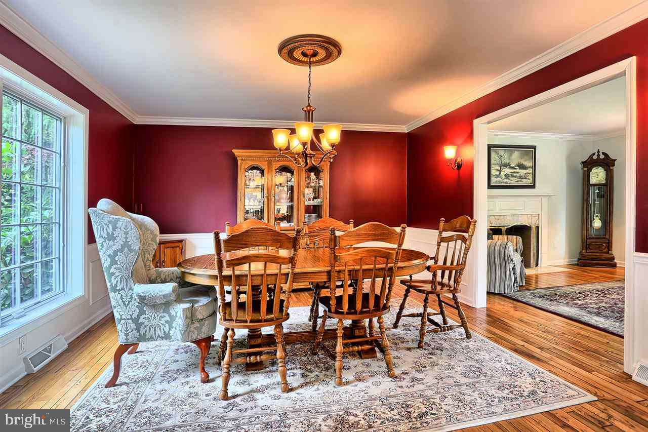 804 Riverview Road Lemoyne, PA 17043 - Photo 10 of 25 Gallery Image 10