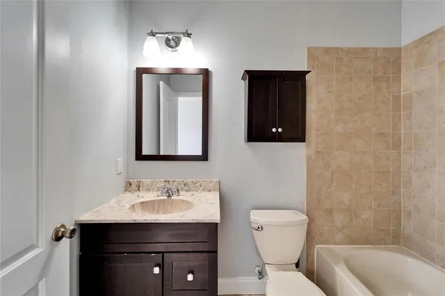 $544,000 | 410 Manns Harbor Drive, Apollo Beach, FL 33572