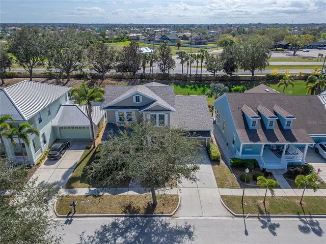 $544,000 | 410 Manns Harbor Drive, Apollo Beach, FL 33572