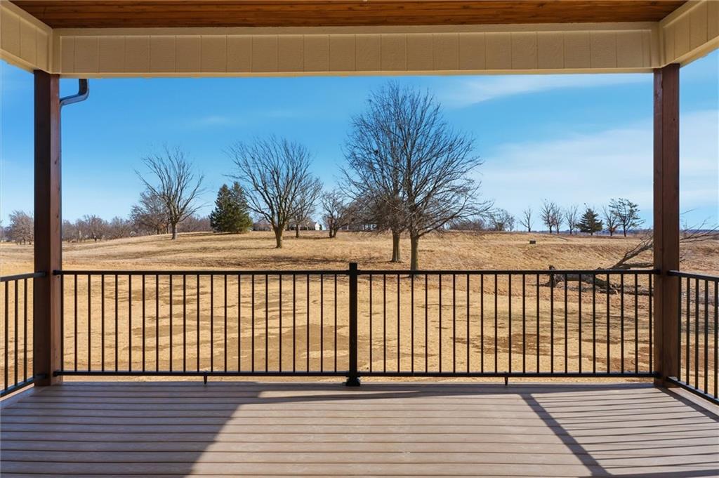 9619 Stockdale Road Liberty, MO 64068 - Photo 12 of 46 Gallery Image 12