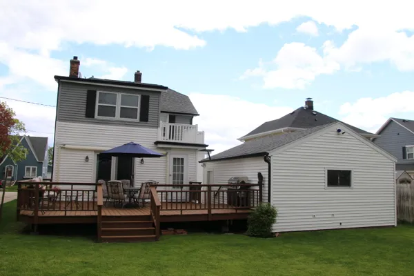 $274,800 | 2114 North 19th Street, Sheboygan, WI 53081
