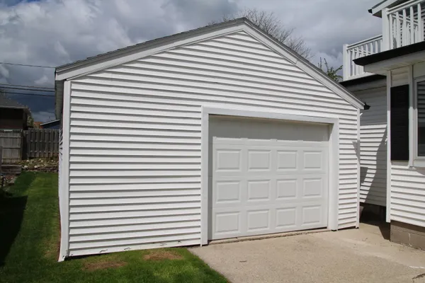 $274,800 | 2114 North 19th Street, Sheboygan, WI 53081