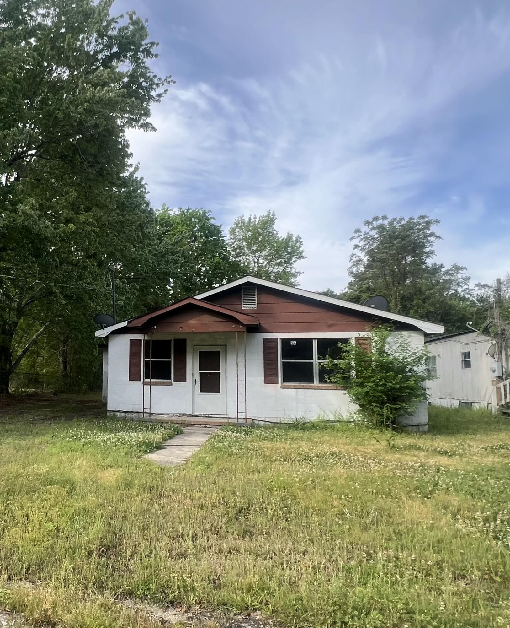 80 Reynolds Street Denmark, SC 29042 - Photo 2 of 4 IMG_8731