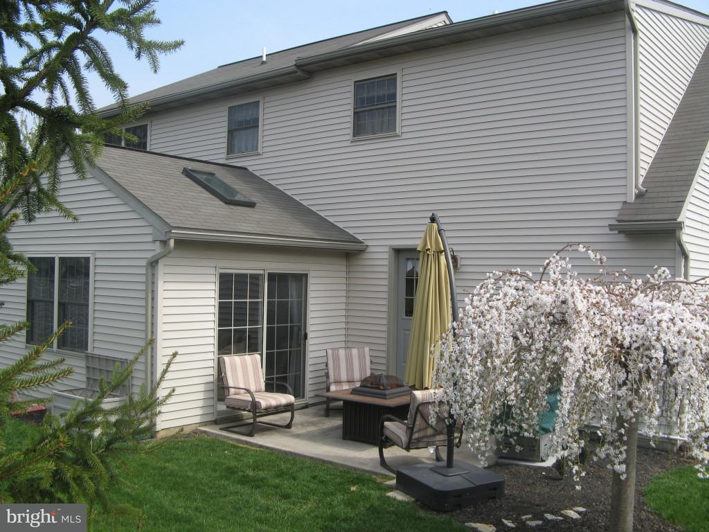 17 Silver Creek Road Lititz, PA 17543 - Photo 3 of 22