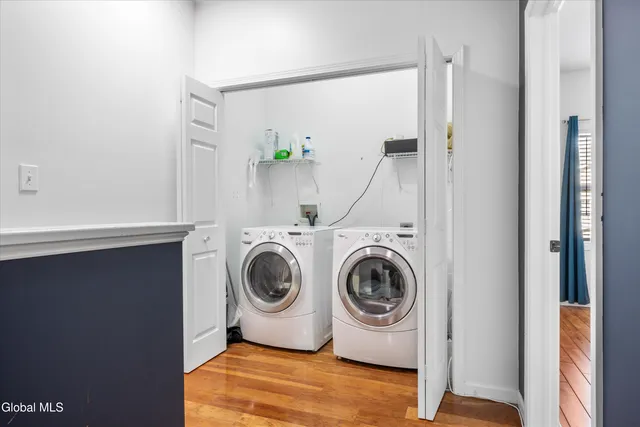 $274,900 | 401 Avalon Place, Cohoes, NY 12047