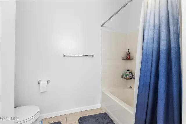 $274,900 | 401 Avalon Place, Cohoes, NY 12047