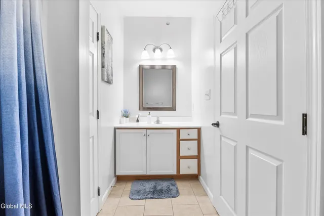 $274,900 | 401 Avalon Place, Cohoes, NY 12047