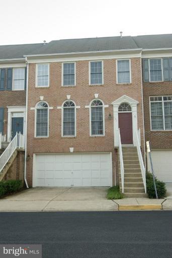 137 Roland Court Southwest Vienna, VA 22180 - Photo 1 of 26 Exterior (Main)