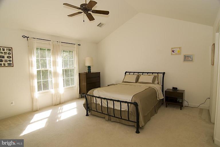 137 Roland Court Southwest Vienna, VA 22180 - Photo 13 of 26 Master Bedroom