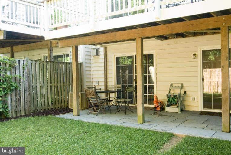 137 Roland Court Southwest Vienna, VA 22180 - Photo 22 of 26 Exterior #3