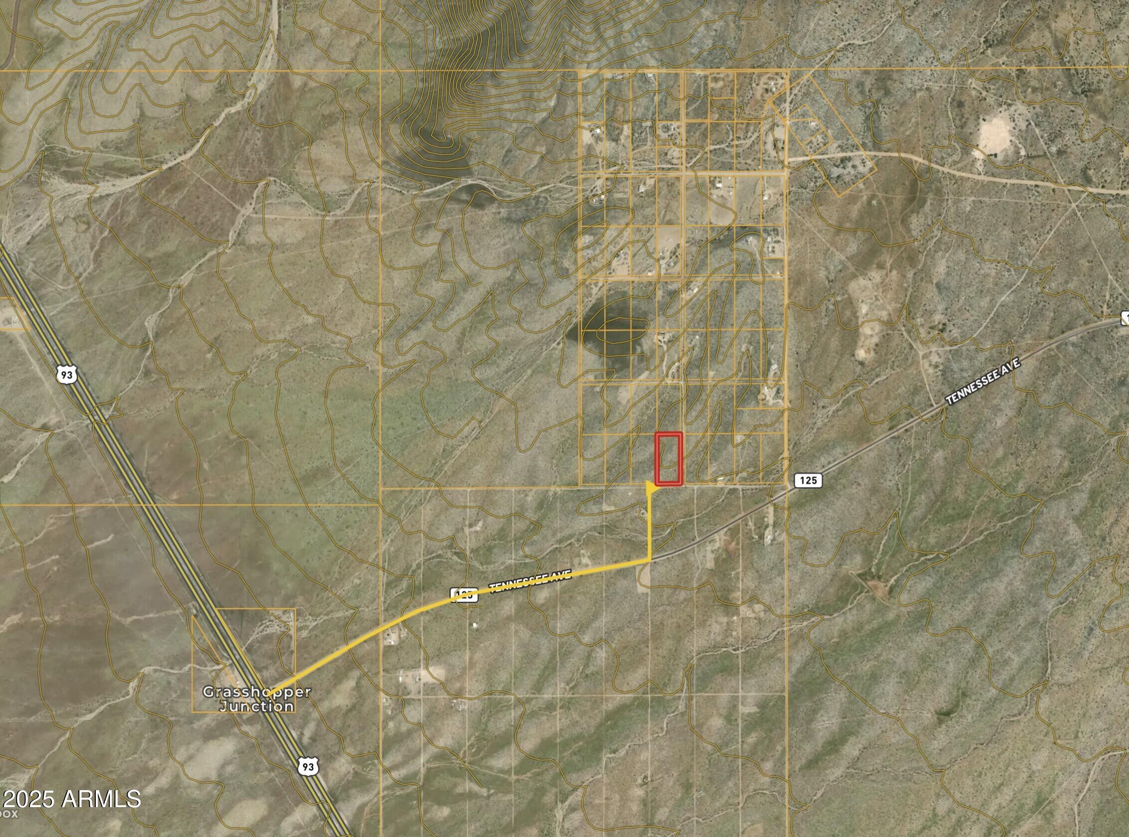 6127 West Uranium Road, Unit 60 Chloride, AZ 86431 - Photo 5 of 12 a bathroom with a shower