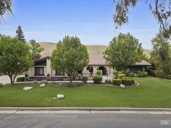 $619,000 | Undisclosed Address, Bakersfield, CA 93306