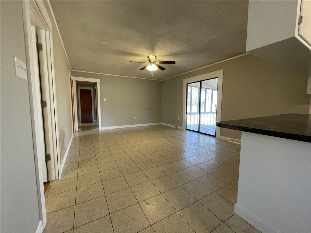 517 Williams Farm Road Westminster, SC 29693 - Photo 4 of 14 Gallery Image 4
