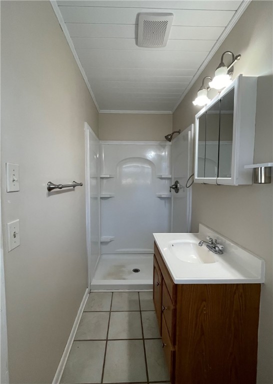 517 Williams Farm Road Westminster, SC 29693 - Photo 10 of 14 Primary Bath
