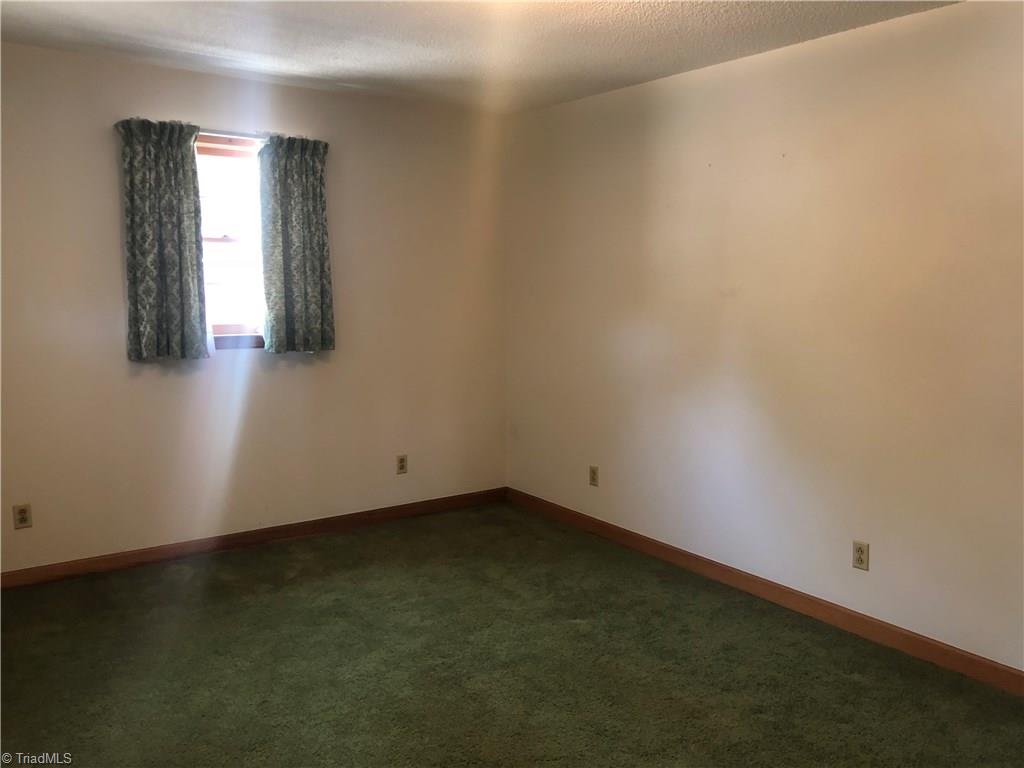 157 Ridge Street Elkin, NC 28621 - Photo 12 of 20 Gallery Image 12