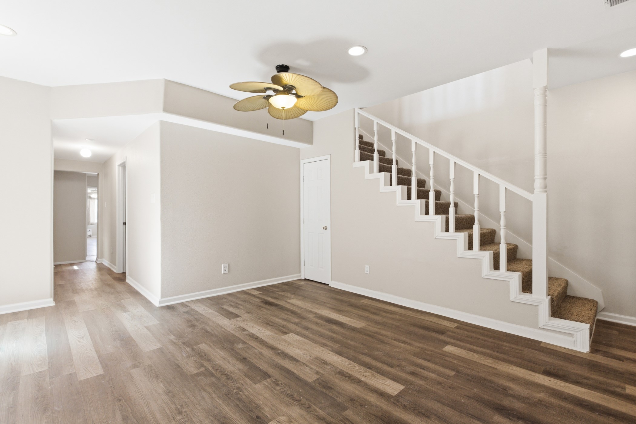 313 Grand Avenue Bacliff, TX 77518 - Photo 17 of 50 a view of a hallway view with wooden floor