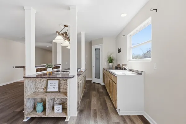 $435,000 | 313 Grand Avenue, Bacliff, TX 77518